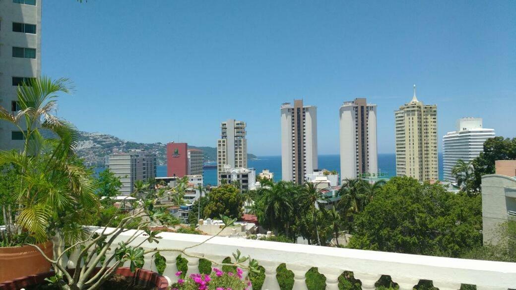 Hotel Las Torres Gemelas Acapulco Bagian luar foto